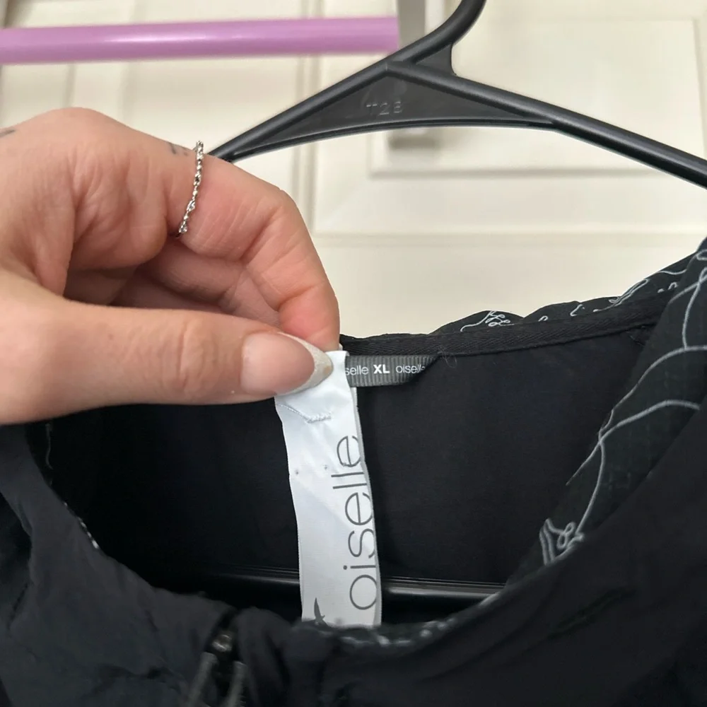 Oiselle Running Jacket - Picture 4 of 8